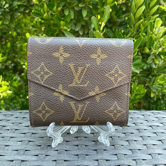 Vintage Louis Vuitton Elise wallet in monogram - Picture 4 of 11
